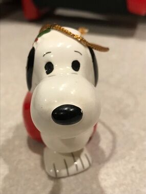 Ceramic Vintage ‘77 Snoopy Santa Toys Christmas Ornament by UFS Japan Nice Cond